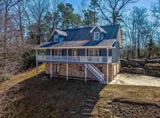 180 Canaday Dr, Brevard, NC 28712