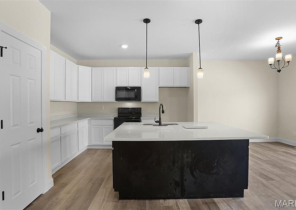2nd image of 3305 Nats View Ct #61