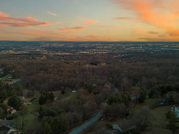 5518 Bootjack Dr, Frederick, MD 21702