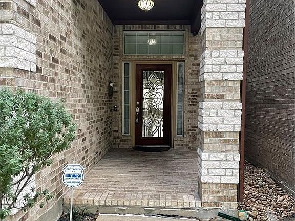 3rd image of 5429 Fairdale Ln