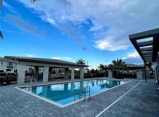 708 SE 13th Ct, Homestead, FL 33034