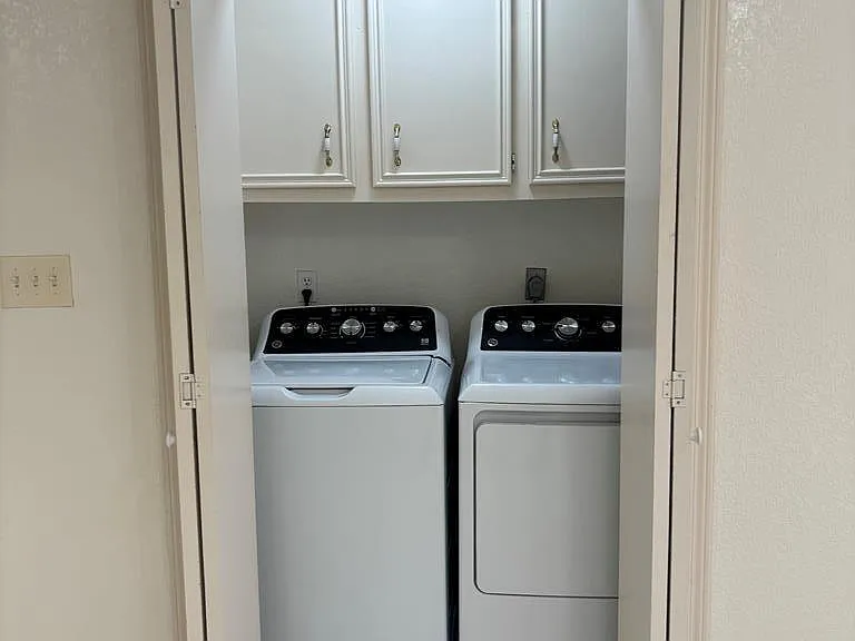 112B E Constellation Dr #B — Photo 16