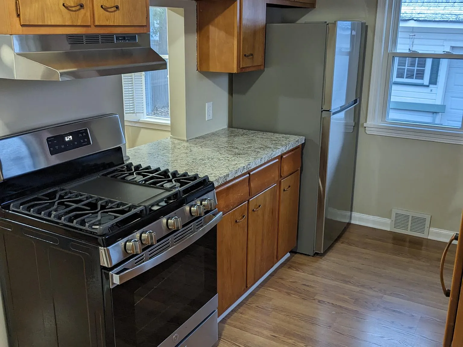 3 bed, 1370 sqft, $1,750 — Photo 4