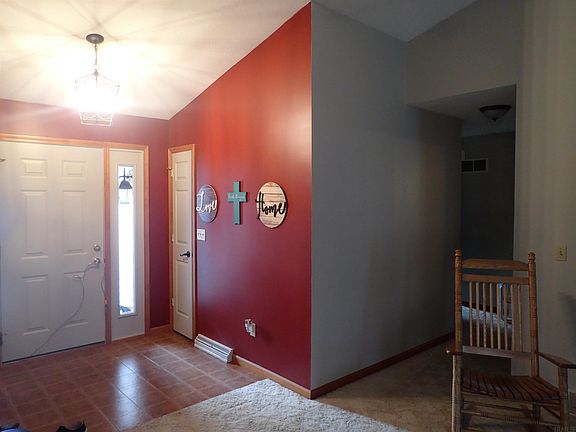 3rd image of 317 Park West Dr