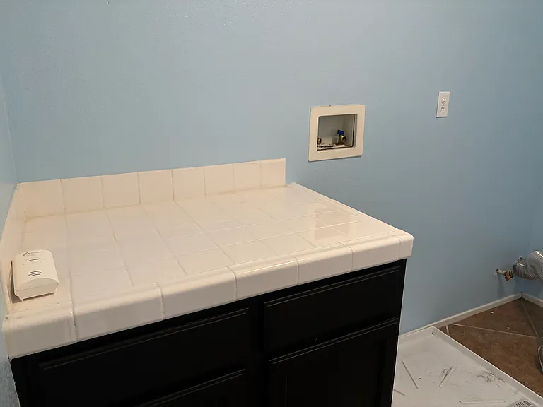 8623 Bridgeport Ave — Photo 17
