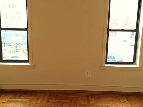 5th image of 4757 44th St #2C
