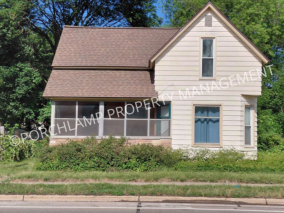 1st image of 1427 Alpine Ave NW