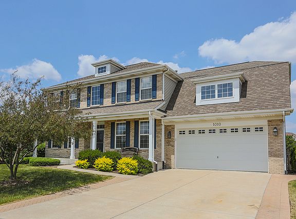 2nd image of 1010 Marion Dr