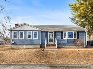 16 Regent Ave, Wareham, MA 02571