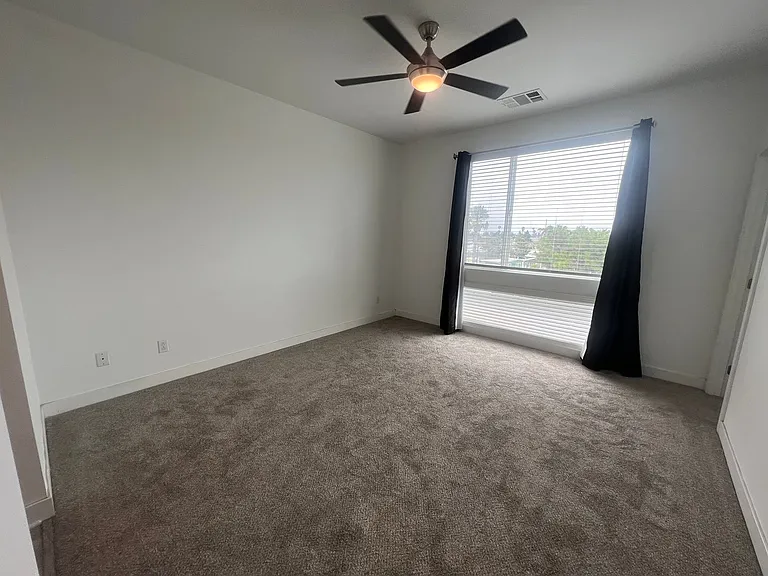 752 Shoreline Rd — Photo 25