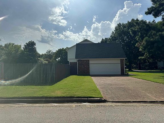 5th image of 339 Oakleigh Dr