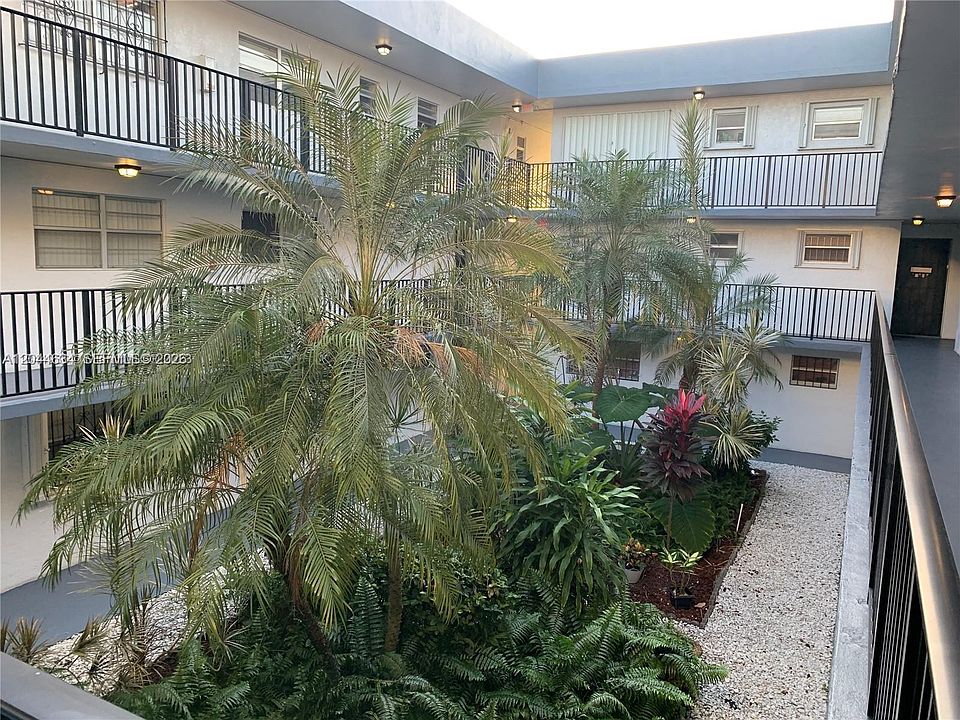 1st image of 2460 SW 18th Ave APT 1205
