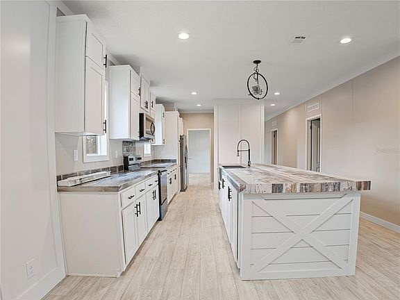 2nd image of 45 Kelly Ridge Rd