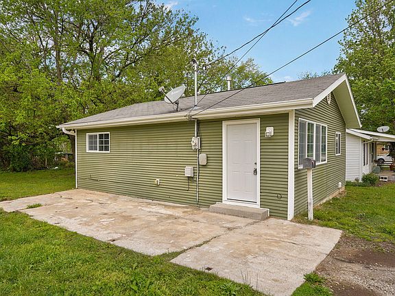 4th image of 733 N Warren Avenue