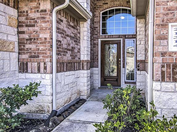 3rd image of 21314 Auburn Reach Dr