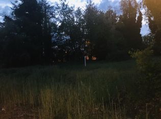 608 Moore St, Bristol, VA 24201