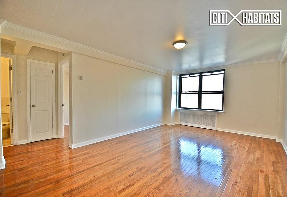 2nd image of 99 Lafayette Ave APT 8A