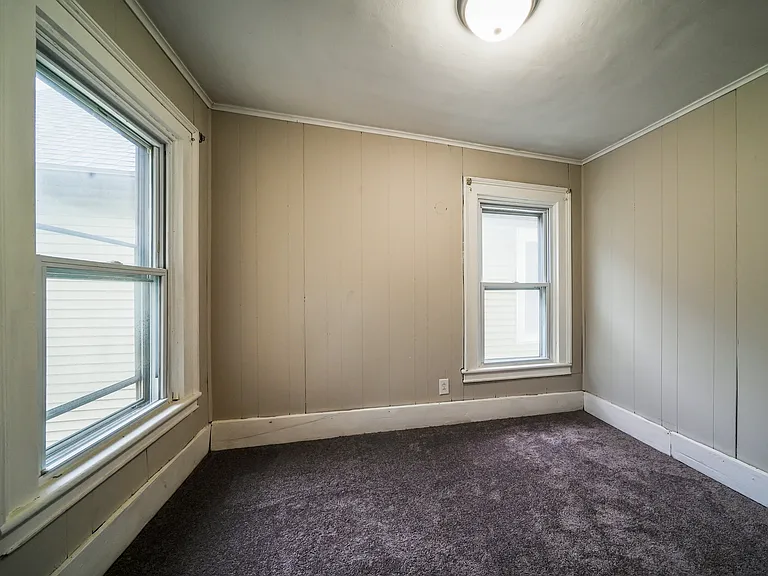 81 Madison St — Photo 14