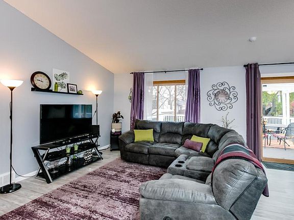 4th image of 14617 Hillshire Ln