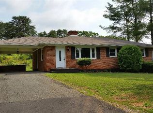 457 Lynbrook Rd, Rustburg, VA 24588