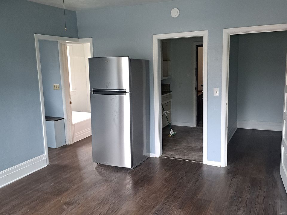 1st image of 1623 W Pacific Ave #11272671