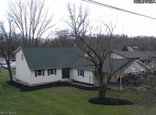 528 W Mohawk Dr, Malvern, OH 44644
