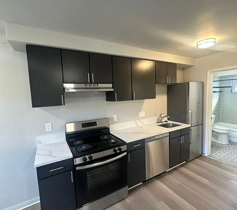 3830 Devon Rd #5