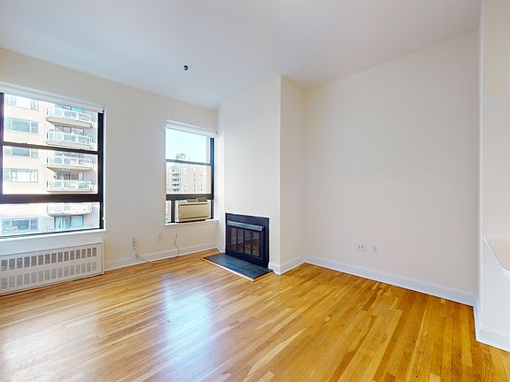 3rd image of 1 Astor Pl APT 6U