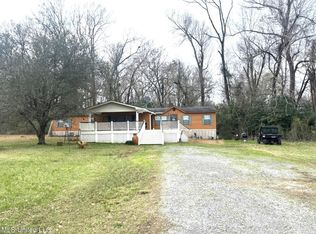146 Cloverdale Rd #A, Natchez, MS 39120