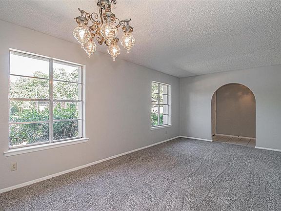 5th image of 3609 Harwood Ct