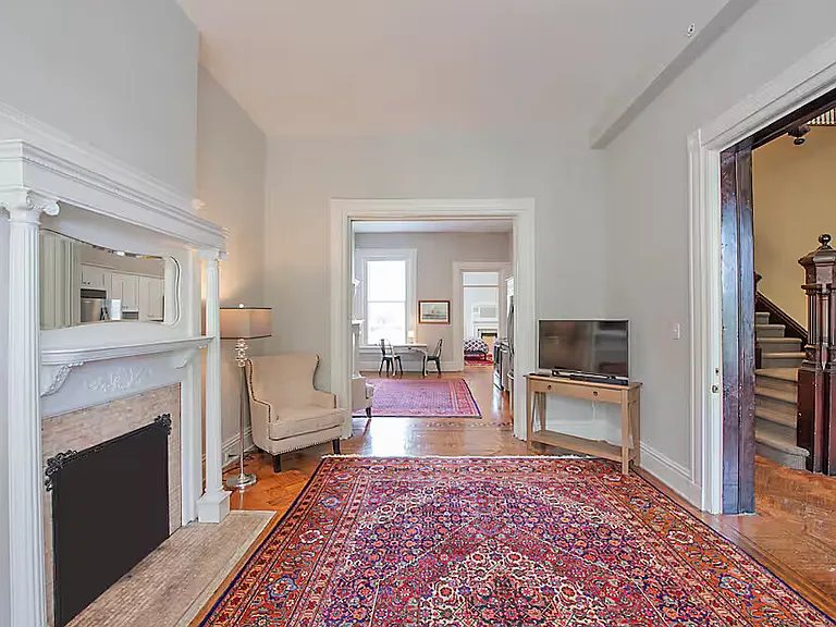 18 W Franklin St #1 — Photo 14
