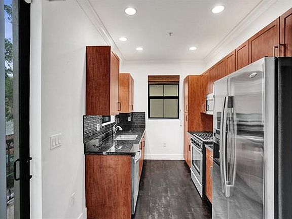 4th image of 12662 NW 32nd Pl #Townhouse 12662