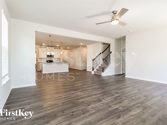 4th image of 417 Yoshino Cherry Dr