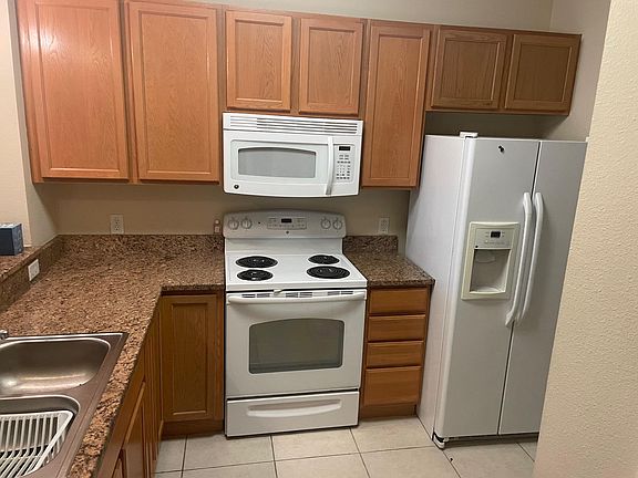 2nd image of 401 Bouchelle Dr APT 204