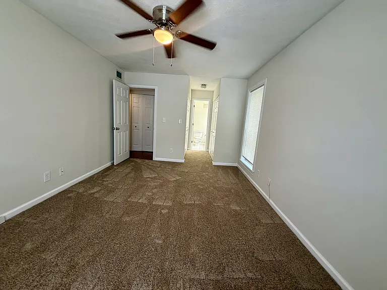 3711 Essex Ave — Photo 3