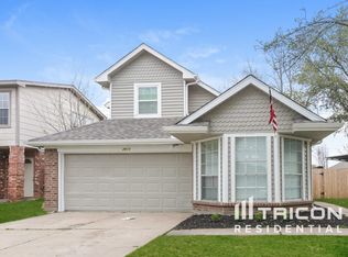 2013 Greenwood Dr, Rosenberg, TX 77471
