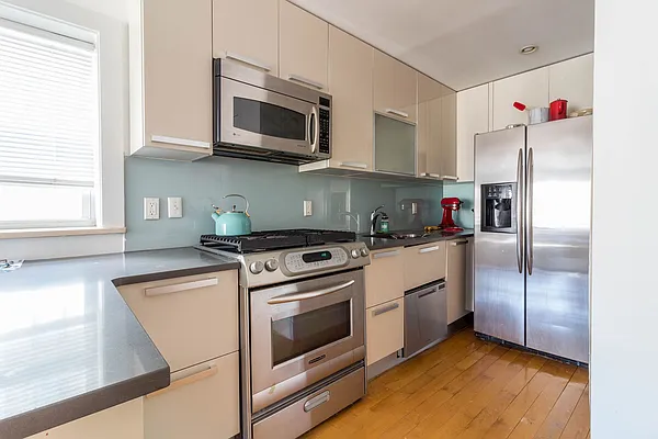 Rented by Nest Seekers International | media 20