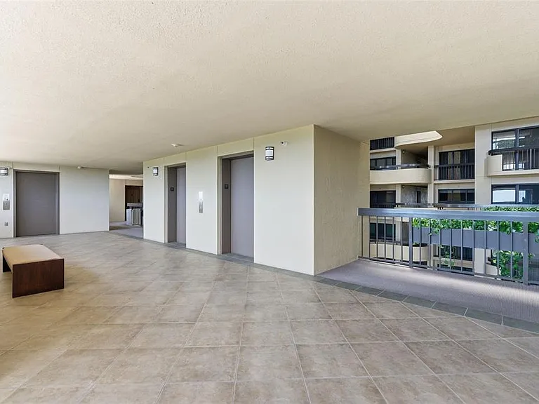 2413 Bayshore Blvd #1004 — Photo 7