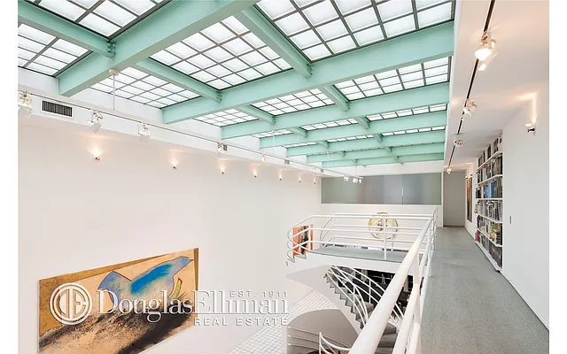 Sold by Douglas Elliman | media 14