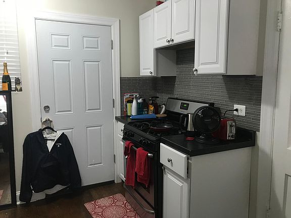 2nd image of 1057 W Lill Ave #1