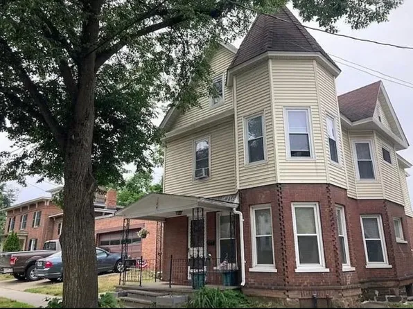 129 S Willard St, Burlington, VT 05401