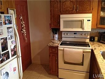 5th image of 1550 North Blvd