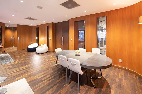 Sold by Platinum Properties | media 31