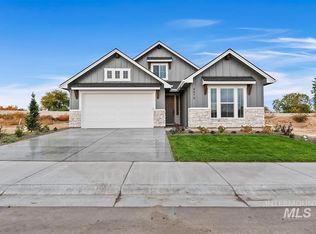 6608 N Good Dr, Horseshoe Bend, ID 83629