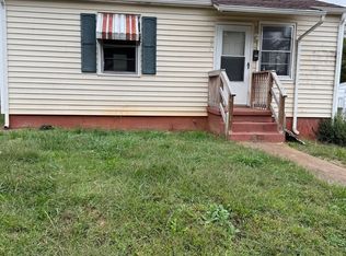 705 4th St, Martinsville, VA 24112