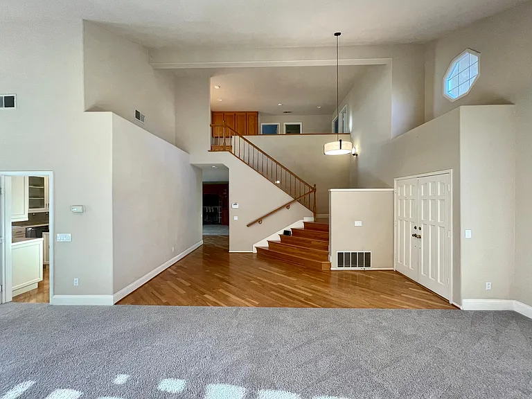 24939 Shoshone Dr — Photo 3