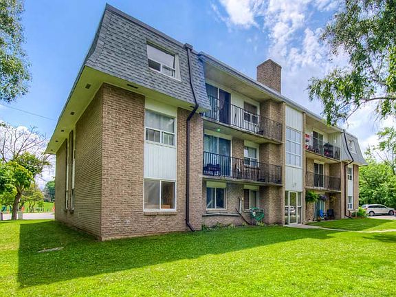 2nd image of 309 Garden St #1413189