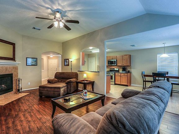 New High End Laminate Floors with Beveled Edge.