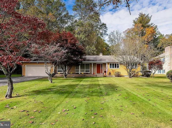 66 S Spring Rd, Vineland, NJ 08361