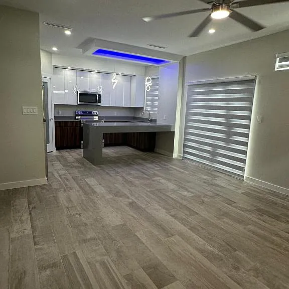 322 E Rogers Rd #2 — Photo 3